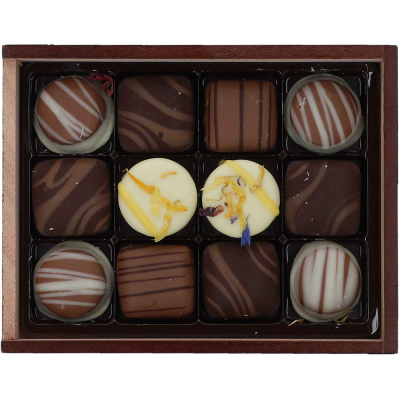  DreiMeister Pralinés Holzkiste mit Schiebedeckel 130g 